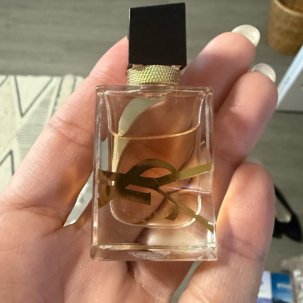 mini Yves Saint Laurent Libre Eau de Parfum,